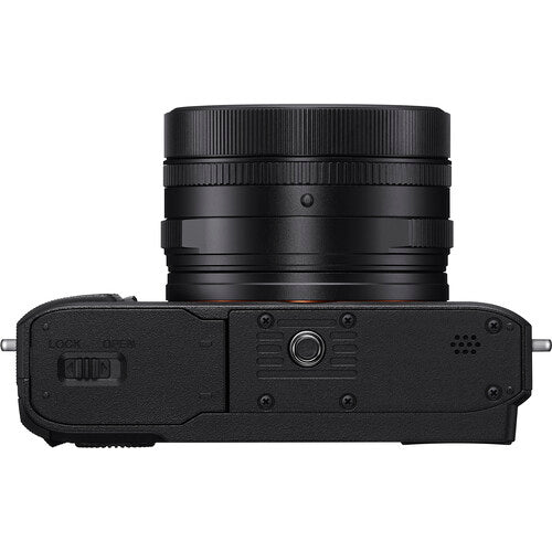 RX1R III compact camera