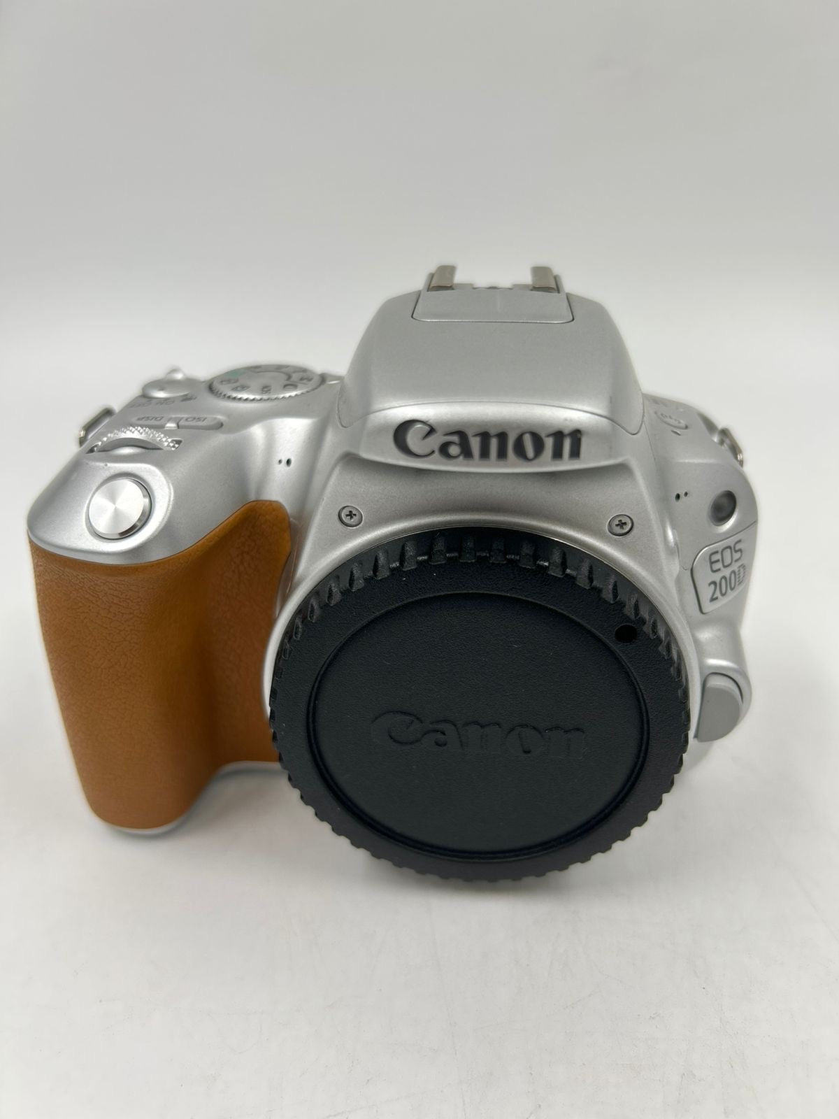 CANON EOS 200D BODY ONLY- SECONDHAND
