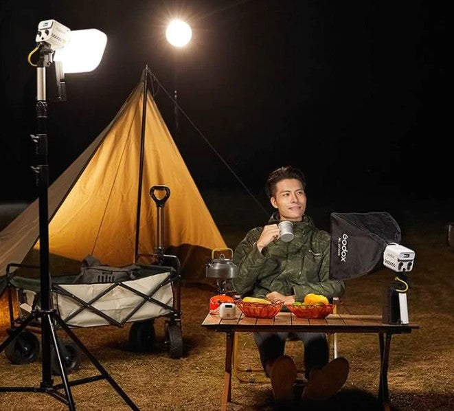 GODOX ML60IIBI BI-COLOR LED MONOLIGHT KIT (AK-B01 BATTERY HANDGRIP KIT)