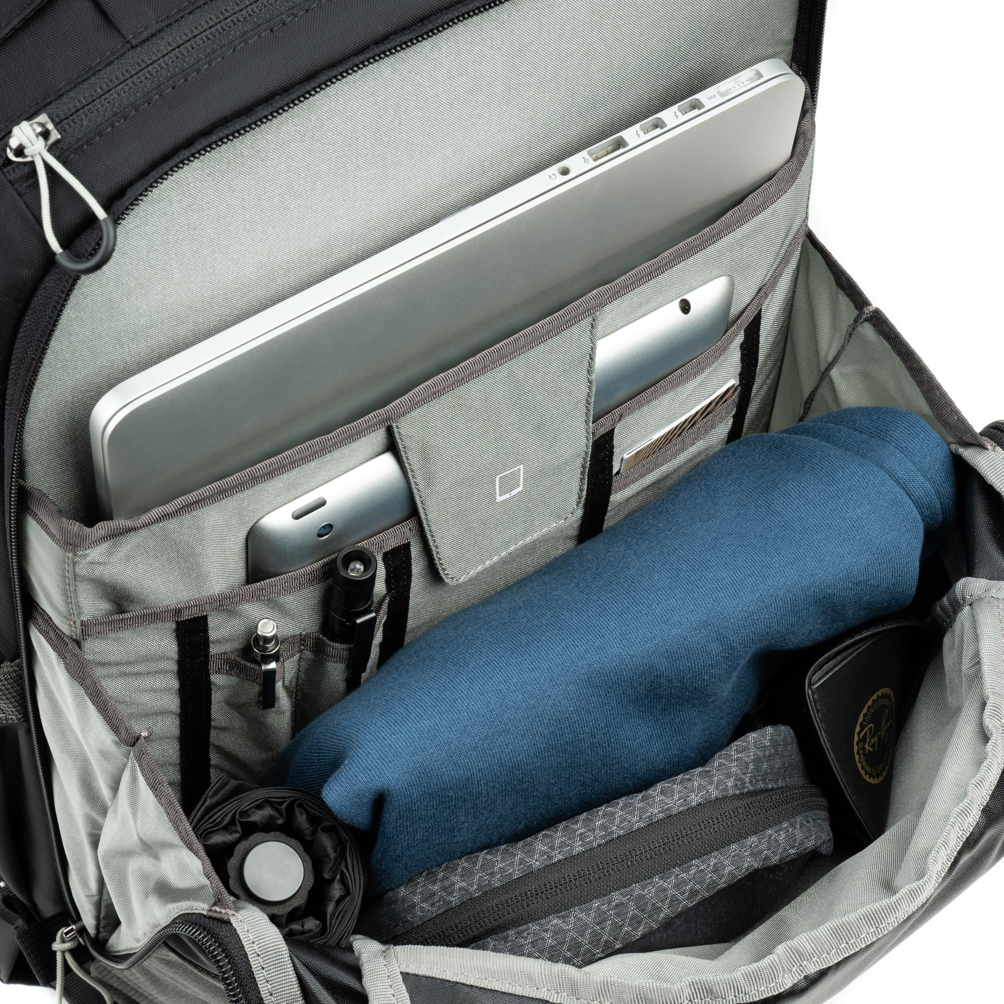 THINKTANK BACKLIGHT 36L - SLATE BLACK