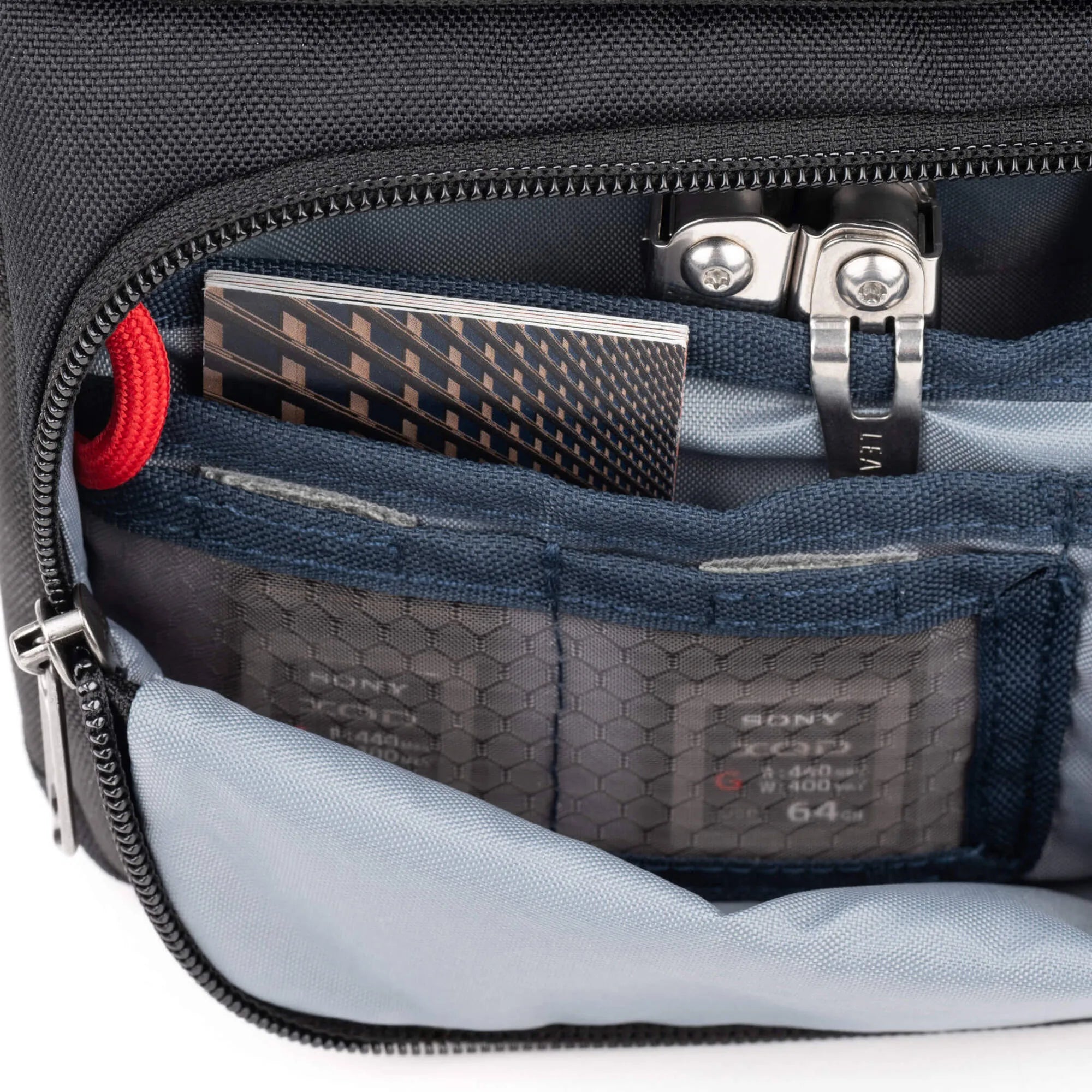 THINKTANK MIRRORLESS MOVER 20 V2 BAG - COAST GREEN