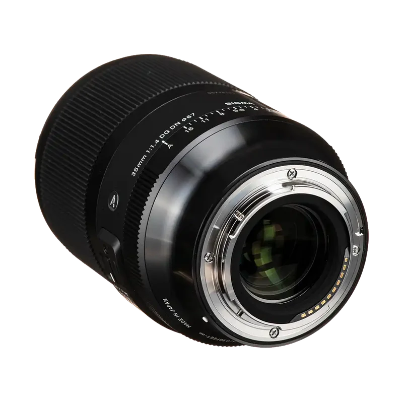 Sigma 35mm f/1.4 DG HSM Art Lens for Sony E-Mount Rental - From R350 P/Day