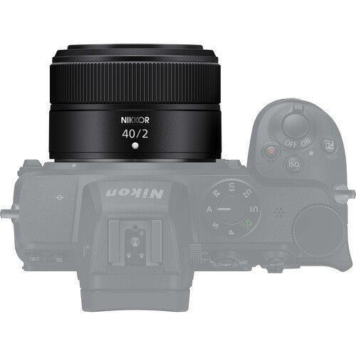 Nikon Z 40mm f/2 Lens Camera tek