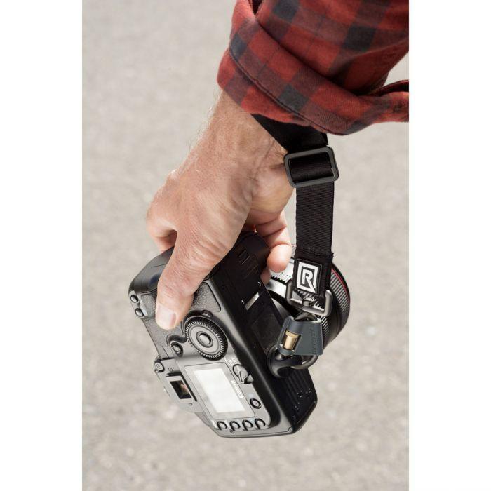 BlackRapid Wrist Strap Breathe with FR-5 FastenR Camera tek