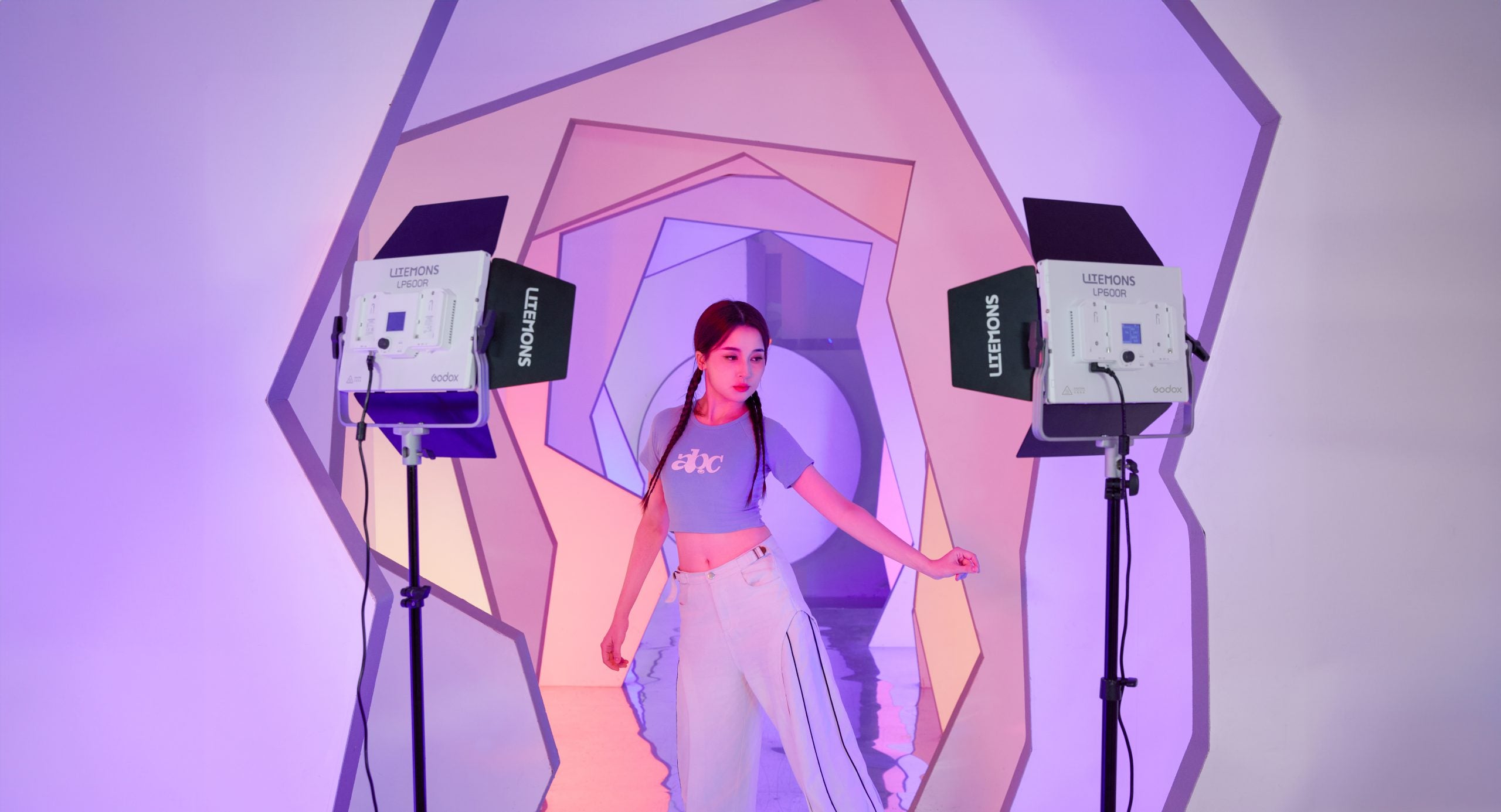 GODOX LITEMONS LP600R RGB LED LIGHT PANEL