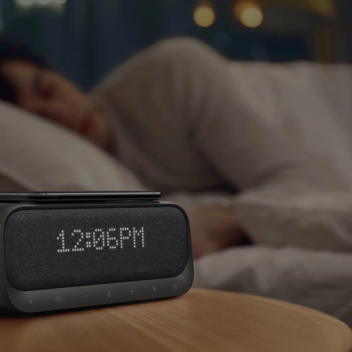 Anker Soundcore Wakey Bluetooth Bedside Speaker Camera tek